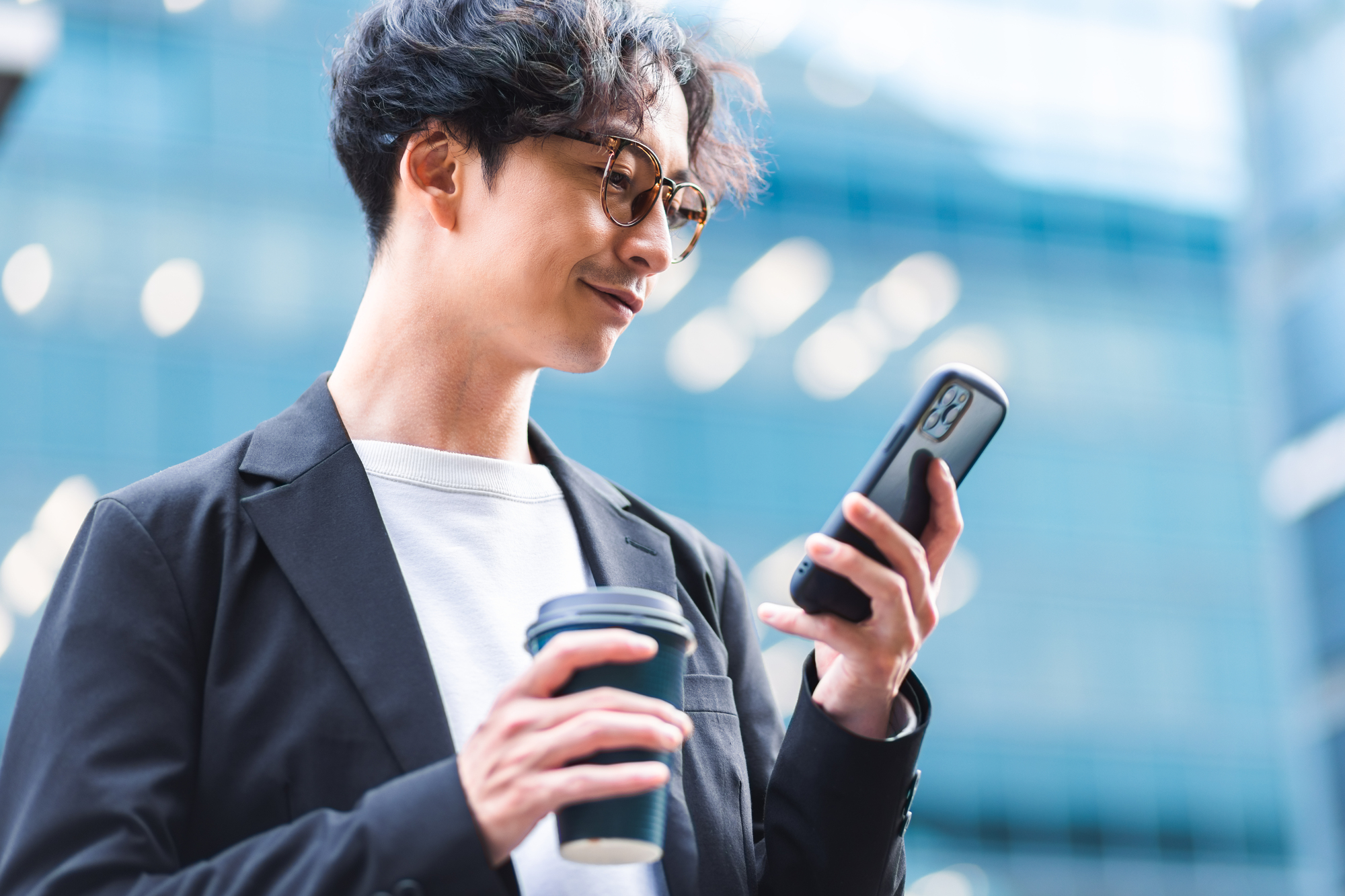 Meta広告運用代行の概要やメリット、費用相場、おすすめの運用代行会社について紹介