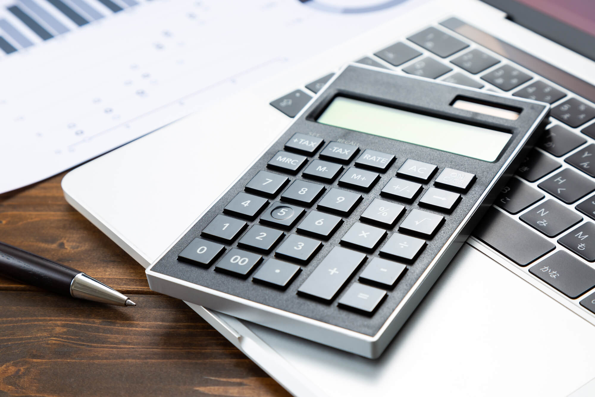 東京のSEO対策・ホームページ制作にかかる費用相場